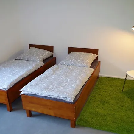 Apartamento In Altstadt-/messenahe, Zentral & Ruhig